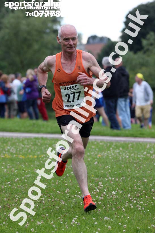 Mens veterans Sunderland 5k Road Race (Northern and North Eastern Champs). Photo: David T. Hewitson/Sports for All Pics